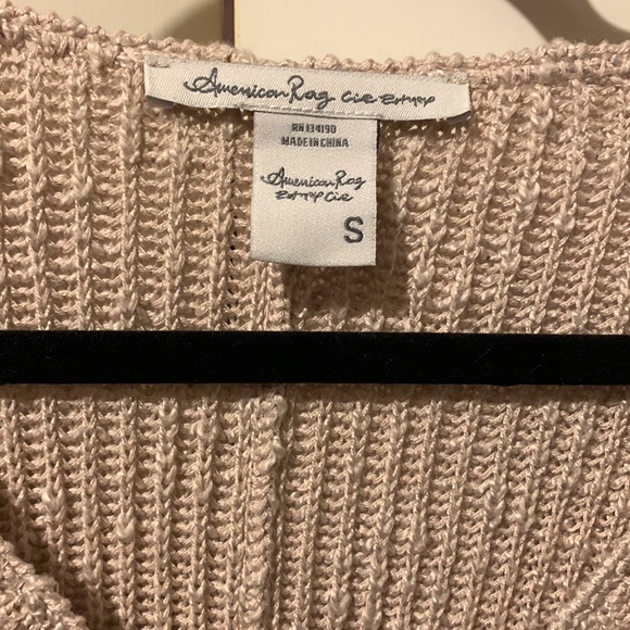 Oversized v neck sweater - Picture 2 of 4